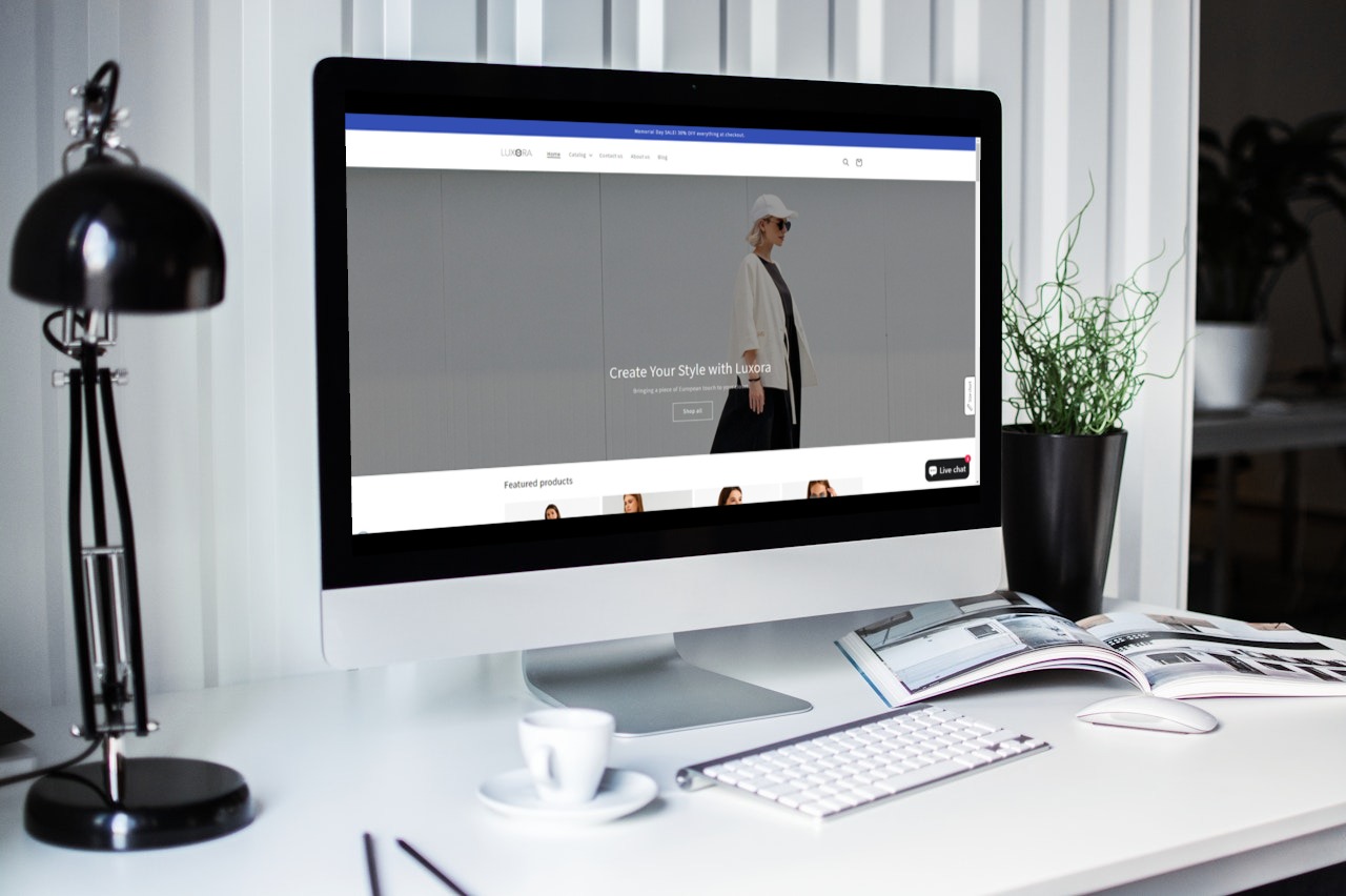 luxoraus_com_mockup